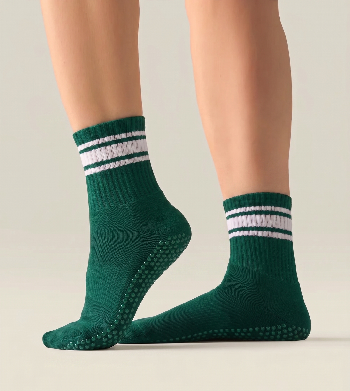 Pinnetic Crew Non‑Slip Grip Socks – Powder Blue Stripes